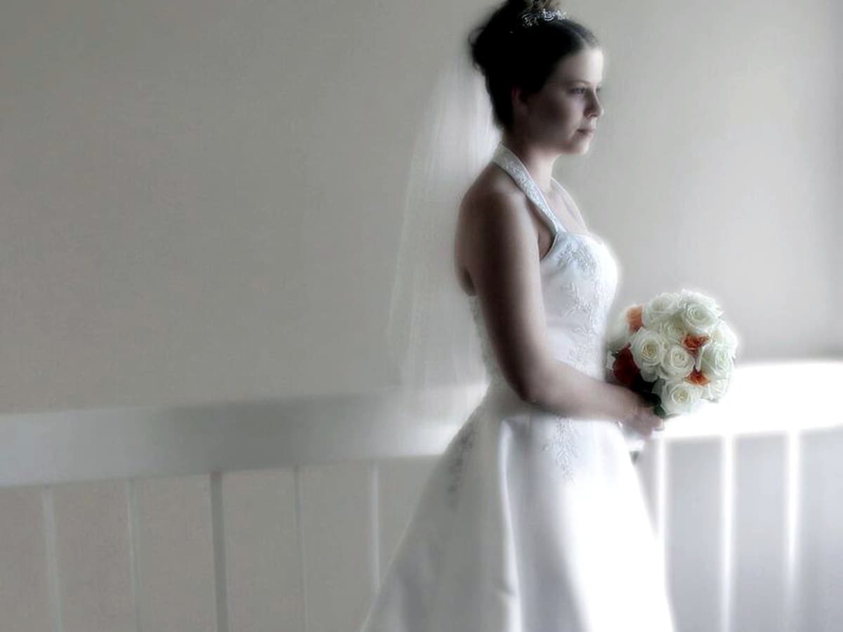 Ball Gown Wedding Dress, Size S